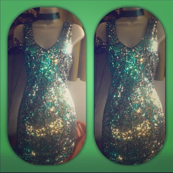 Dress - Picture 1 of 1